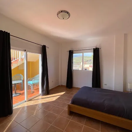 B&B Villa Libertad Tenerife - Fkk Nudist Swingers - Only Couples & Single Ladies Arona (Tenerife)