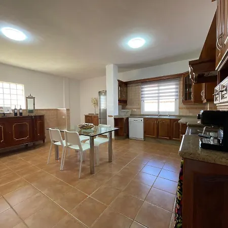 B&B Villa Libertad Tenerife - Fkk Nudist Swingers - Only Couples & Single Ladies Bed & Breakfast