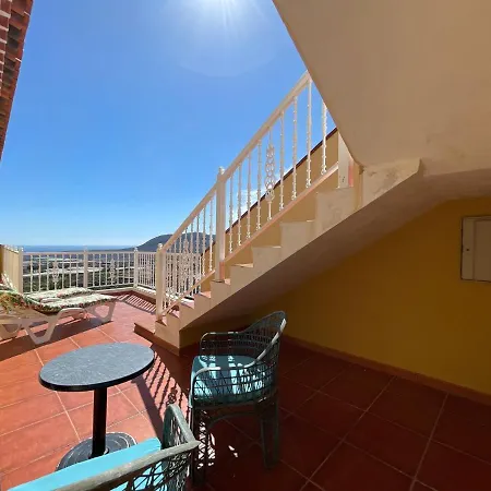 Bed & Breakfast B&B Villa Libertad Tenerife - Fkk Nudist Swingers - Only Couples & Single Ladies *