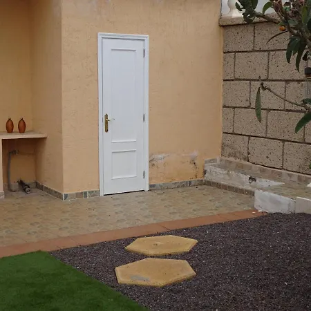 B&B Villa Libertad Tenerife - Fkk Nudist Swingers - Only Couples & Single Ladies Bed & Breakfast Arona (Tenerife)