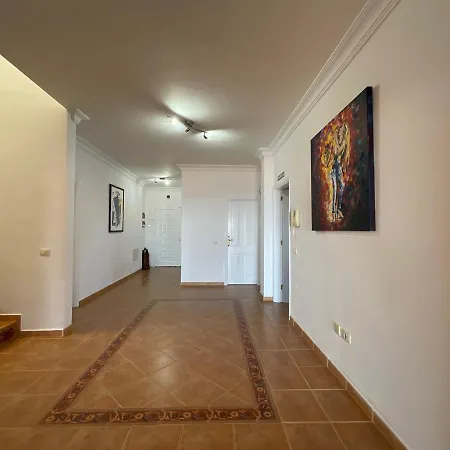 B&B Villa Libertad Tenerife - Fkk Nudist Swingers - Only Couples & Single Ladies Couette-café